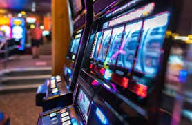 solt 777 Slot Games Myanmar ကစားသမားများအတွက် Jackpot နှင့် Free Spins